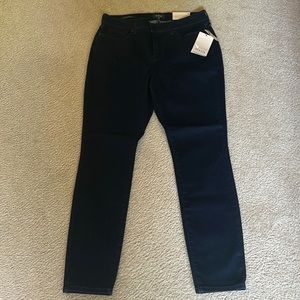 NWT NYDJ Ami skinny dark wash jeans.